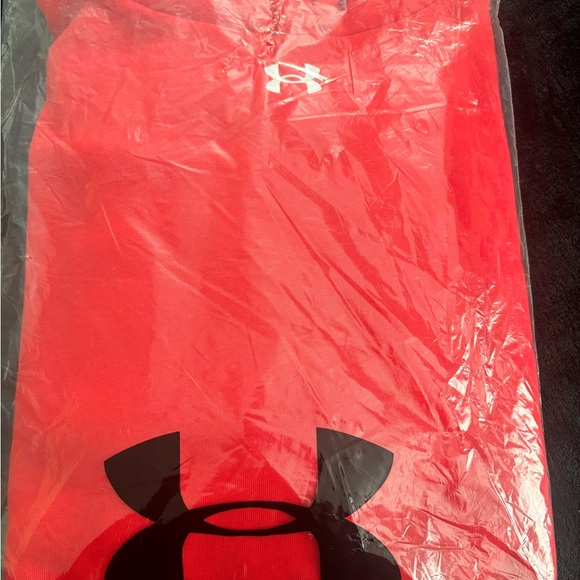 Brand New With Tags ✨ Men’s Bold Vibrant Red Under Armour Hoodie ❤️‼️ - Picture 4 of 4